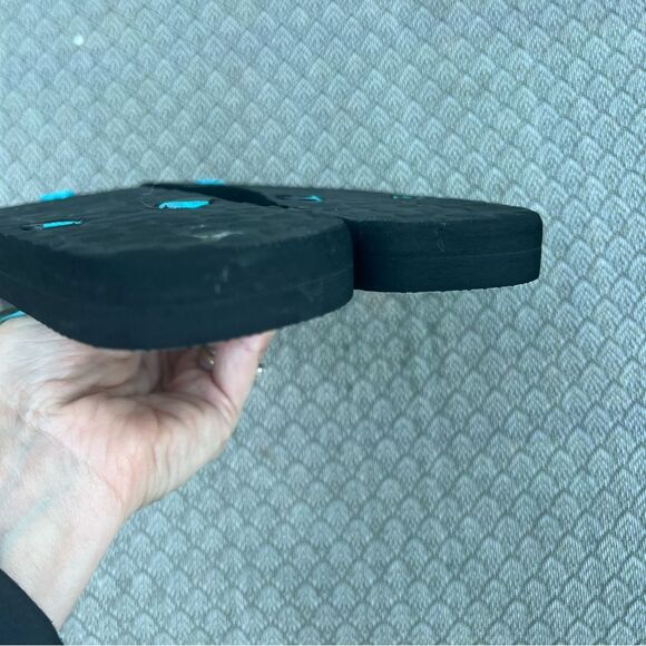 Brighton “Burst” Floral Print Navy Flip Flops Sz 6 - Picture 10 of 11